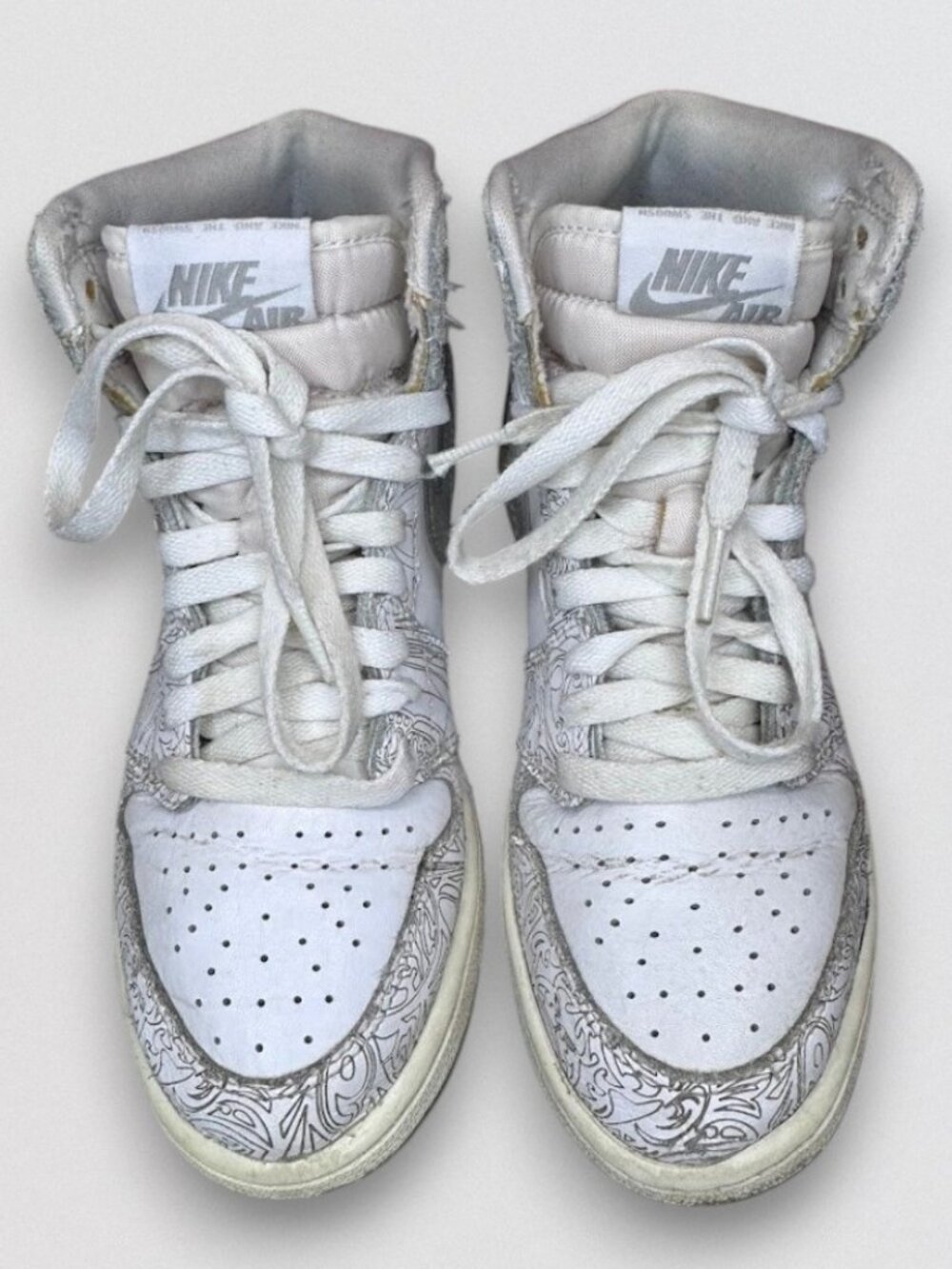 White High Top Basketball Sneakers Laser Print Youth Size 5Y UK 4.5